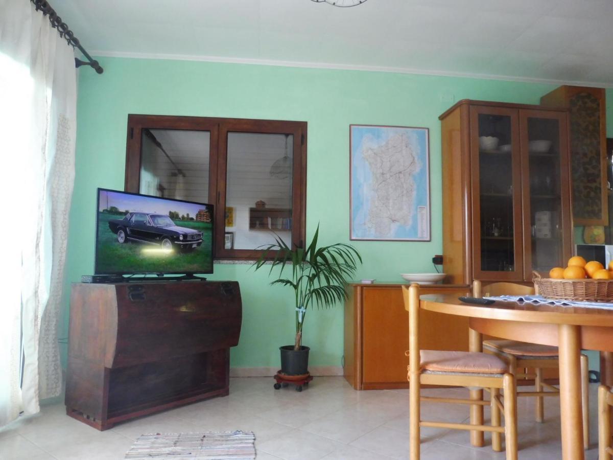 Casa Miriam - Appartamenti Vacanze Виллапутцу Экстерьер фото